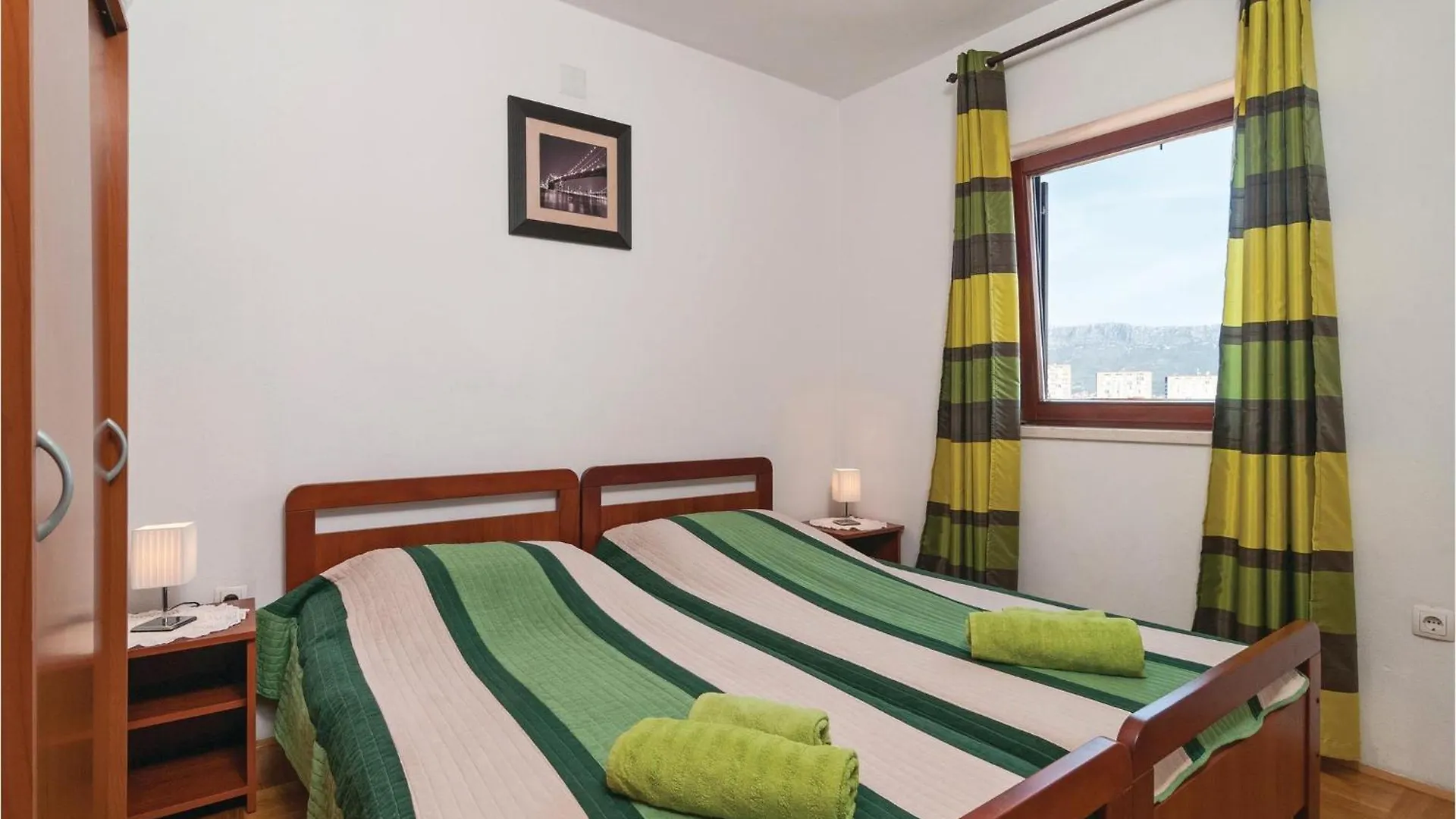 Lovely Apartment In Split With Wifi