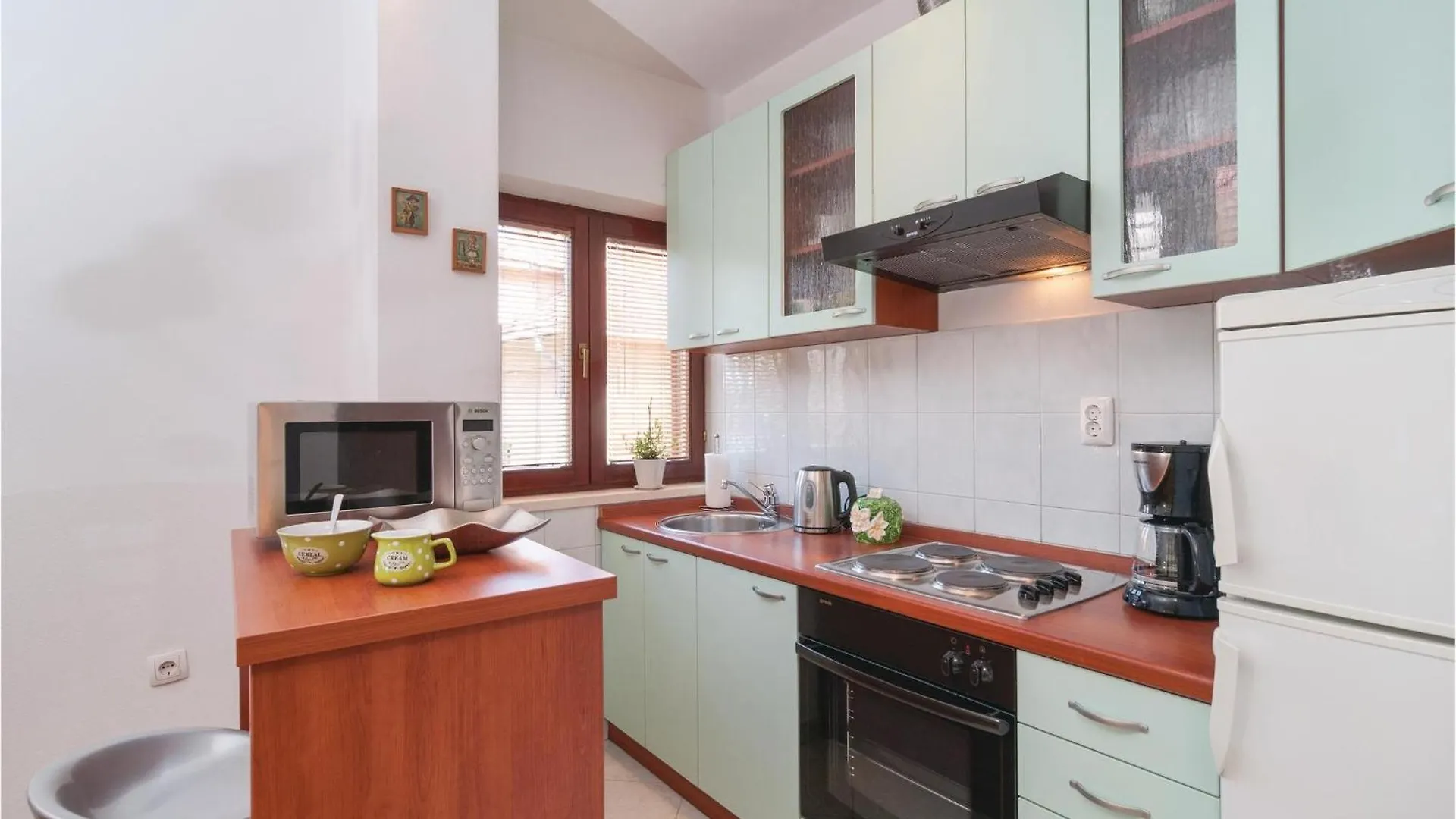 Lovely Apartment In Split With Wifi